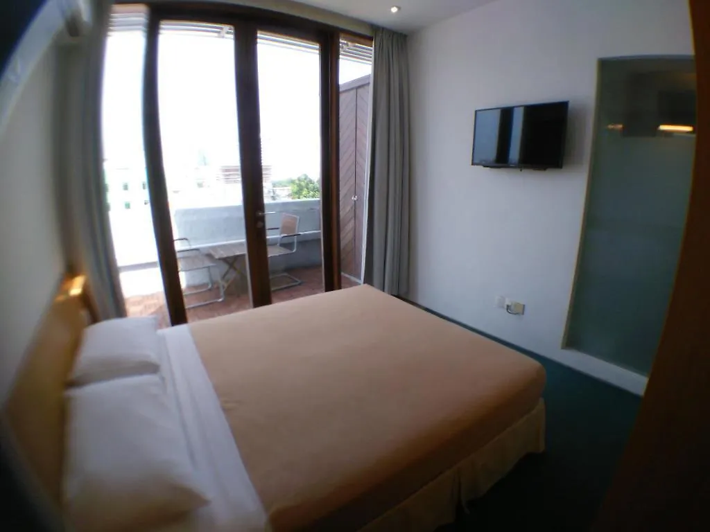 *** Hotel Mayo Inn Singapur Singapur